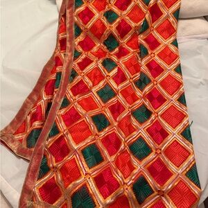 Punjabi Indian phoolkari duppata